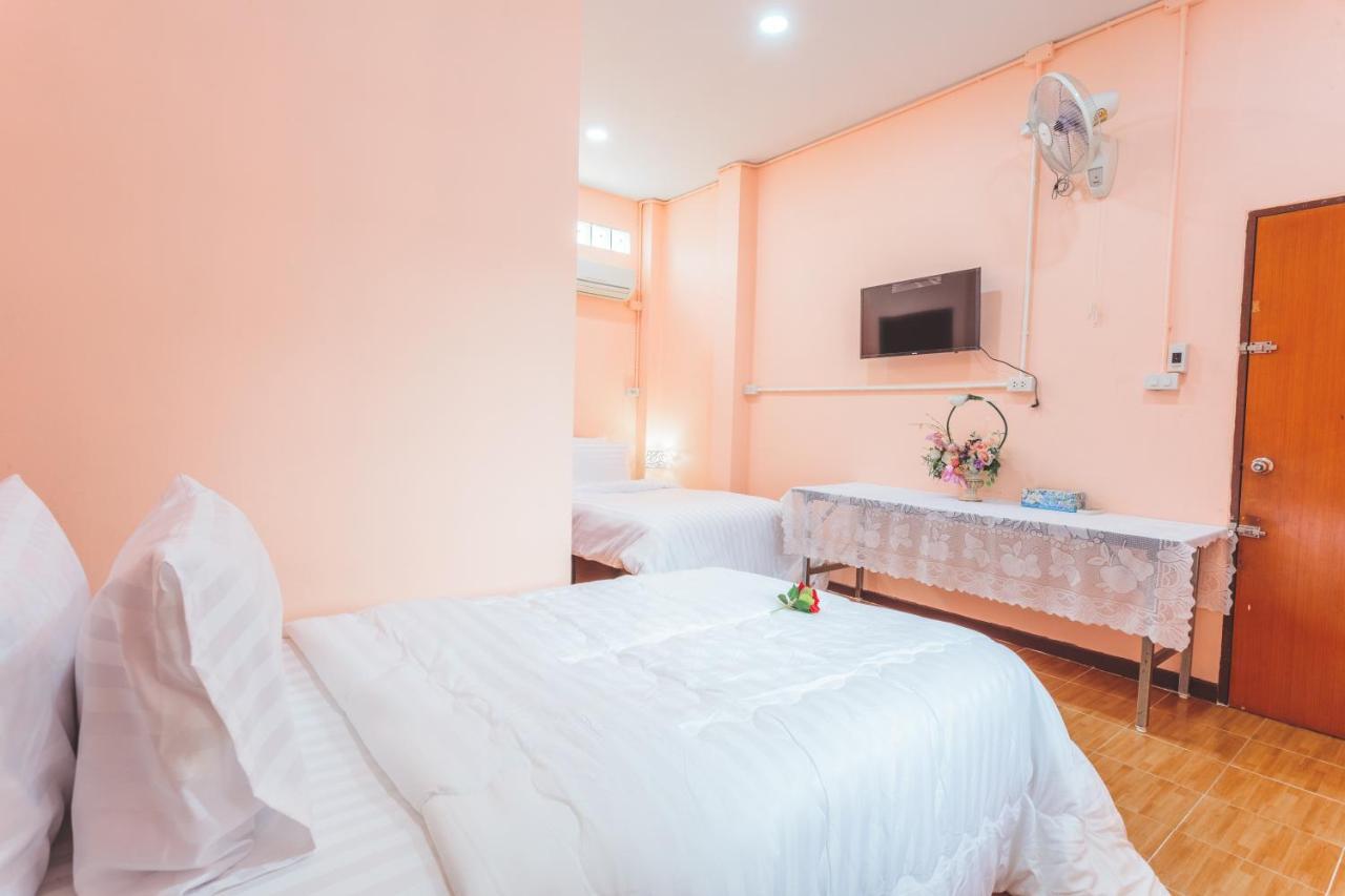 Gaiwandhanat Homestay กรุงเทพมหานคร ภายนอก รูปภาพ